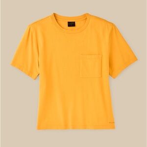 NWT - Pocket tee - medium